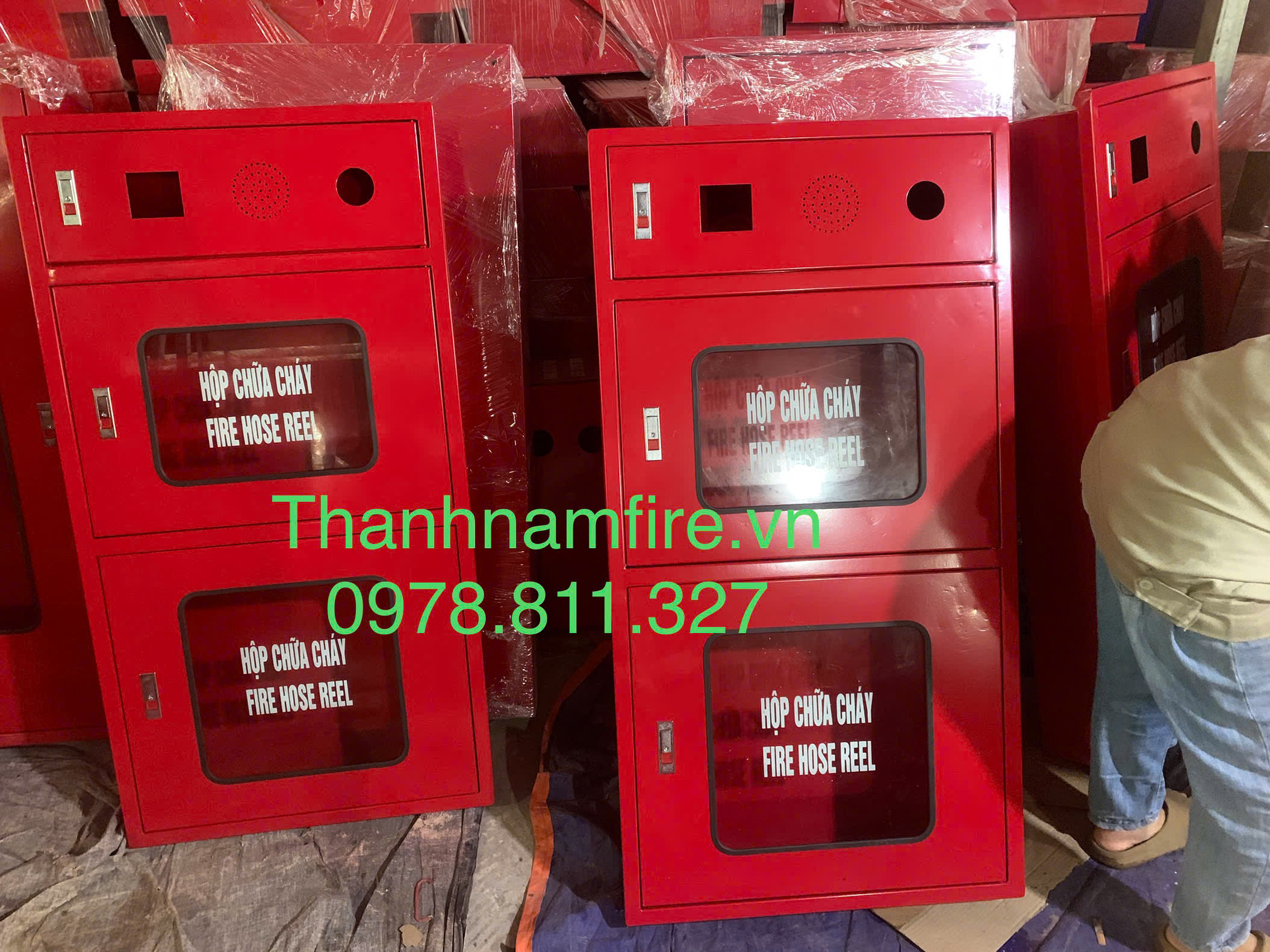 Hộp Cứu Hoả Tích Hợp - 3 cánh 1200x600x200 mm Hộp Cứu Hoả Tích Hợp - 3 cánh 1200x600x200 mm