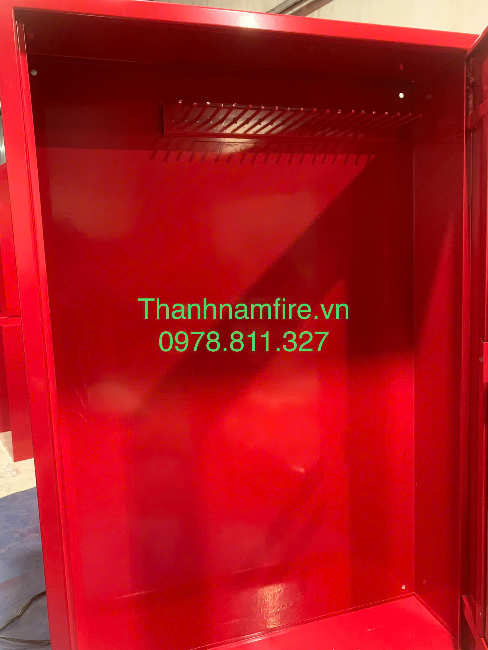Tủ PCCC 1200x900x200 mm - Có Móc Treo Vòi